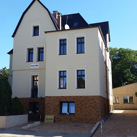 Guest House Altes Forstamt Eberswalde-Finow Exterior foto